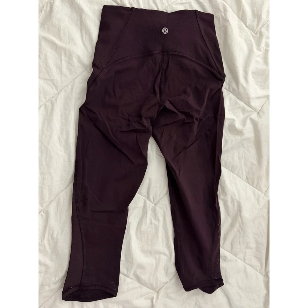 Lululemon Women Garnet Train Times Crop 17